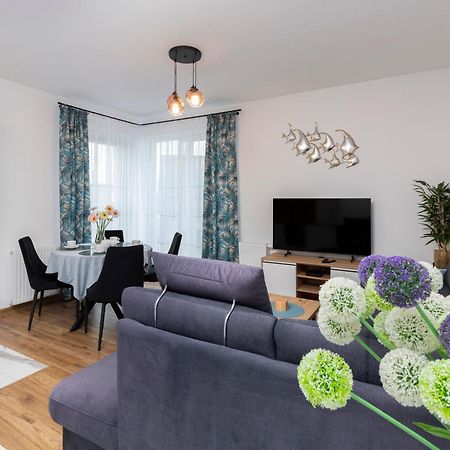 Apartments Beaufort Estate By Noclegi Renters Gdynia Bagian luar foto